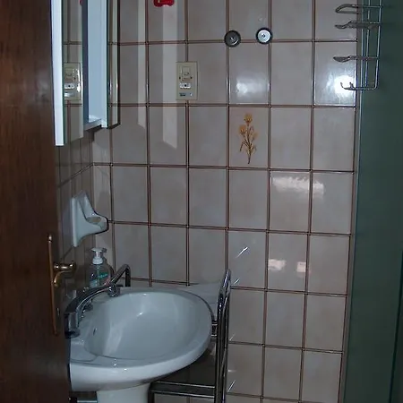 Casa Gina * Armeno